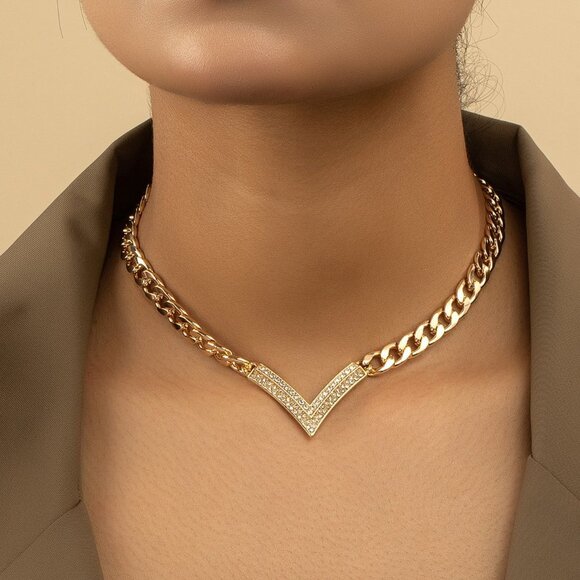 LC FASHION Jewelry - Rhinestone Chunky Chain Necklace, Charm Pendant Trendy dainty Minimalist